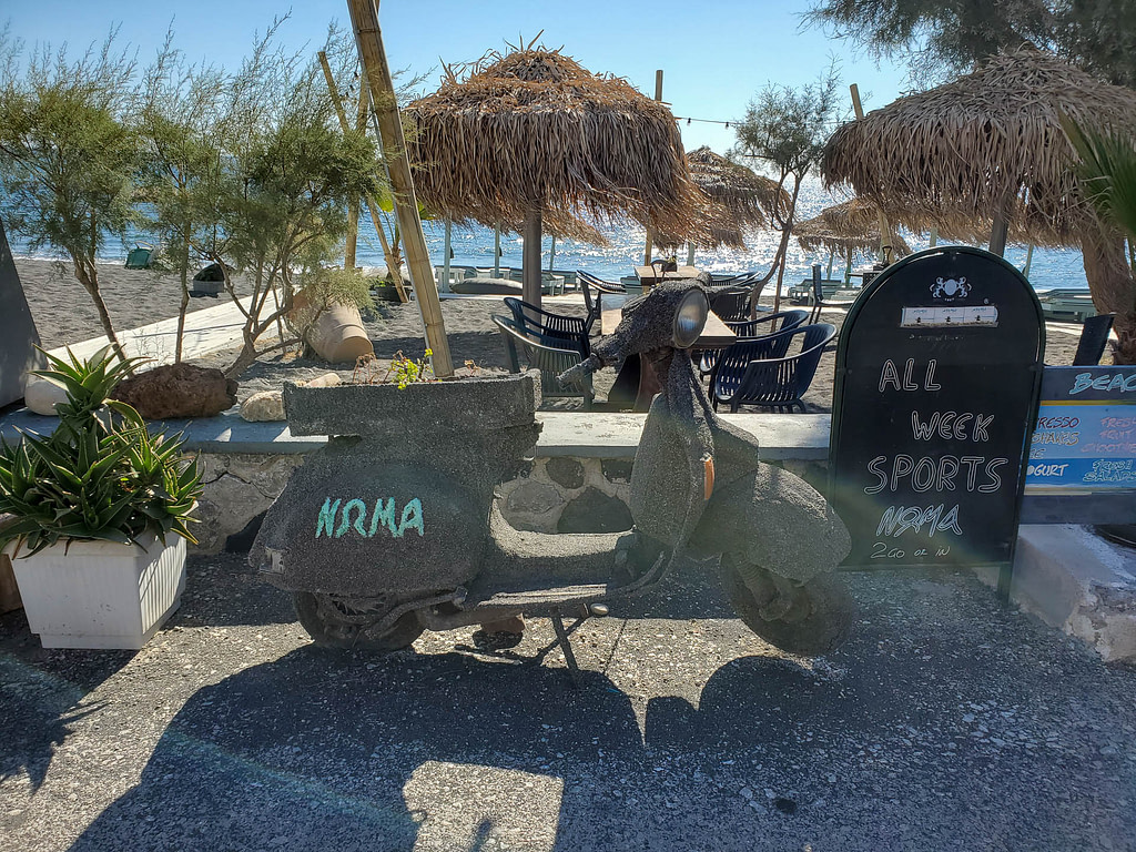 Noma Kuzina sign
