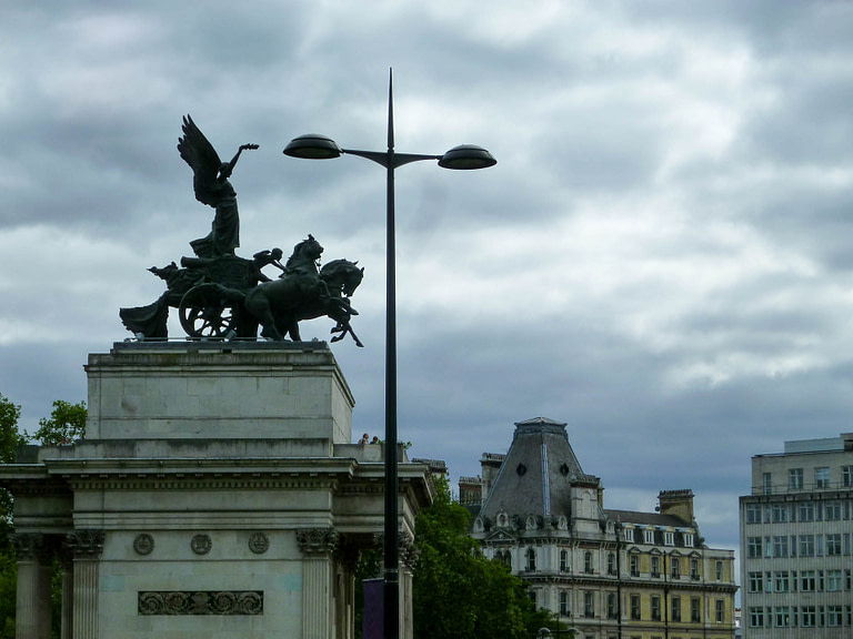 London statue