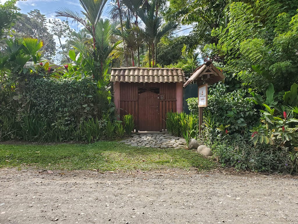 Playa Negra Guesthouse entrance