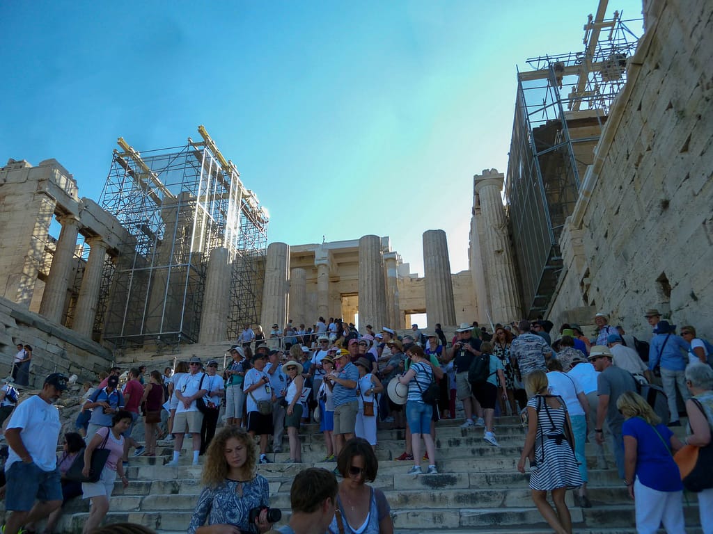 crowds at Acropolis
