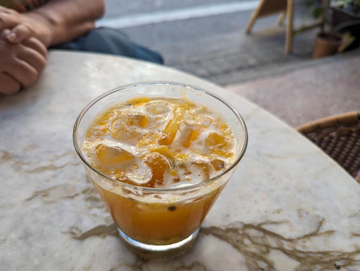 passionfruit cocktail