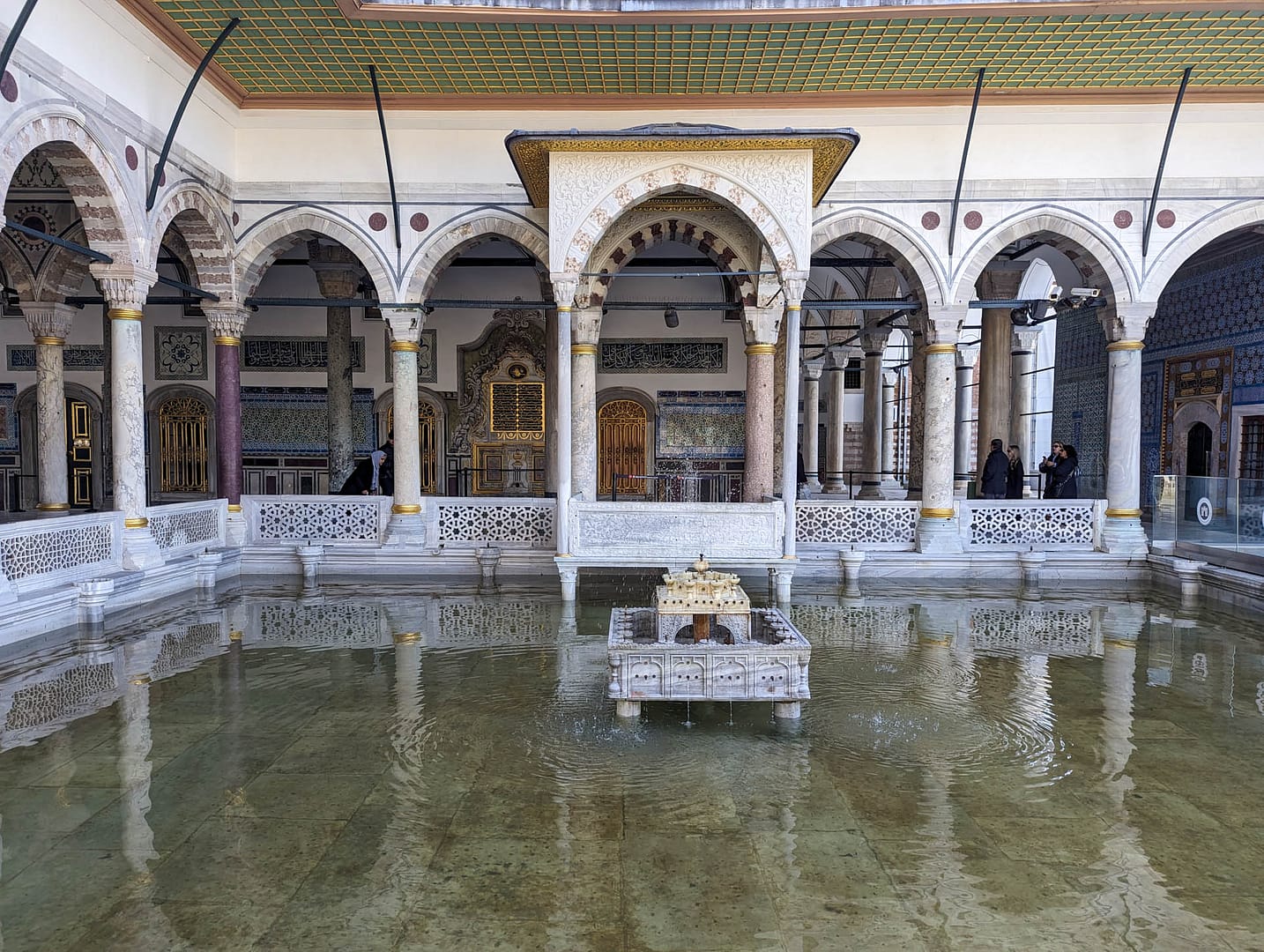 palace courtyard