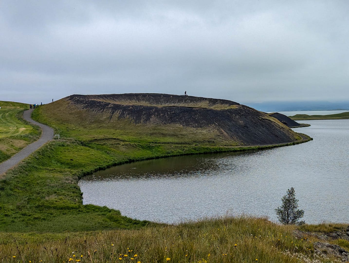 pseudocraters
