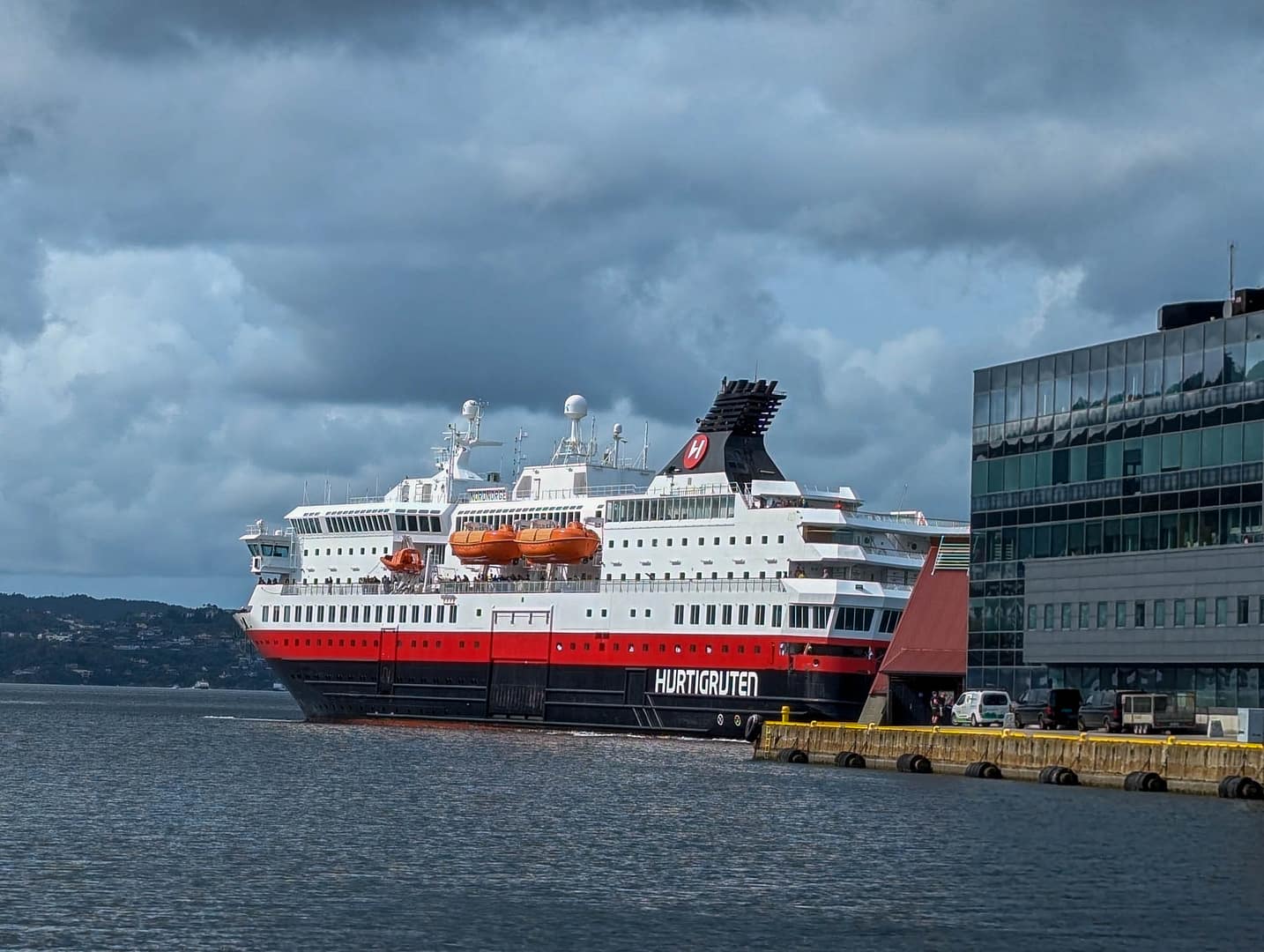 Hurtigruten boat