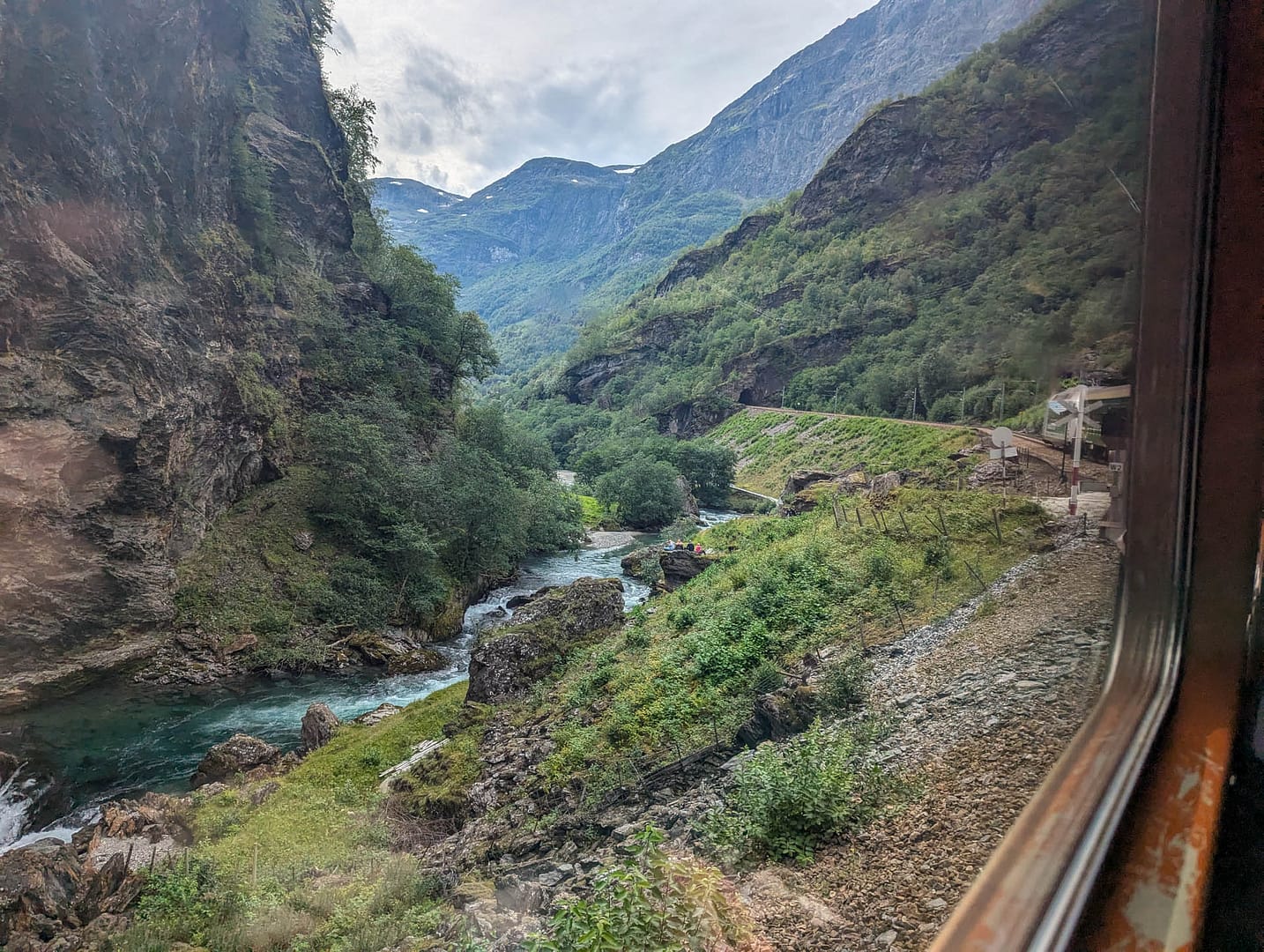valley with river