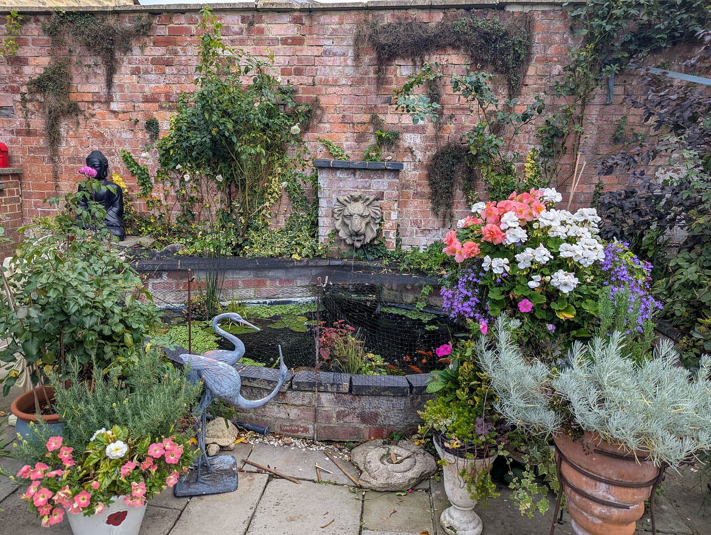 B&B courtyard