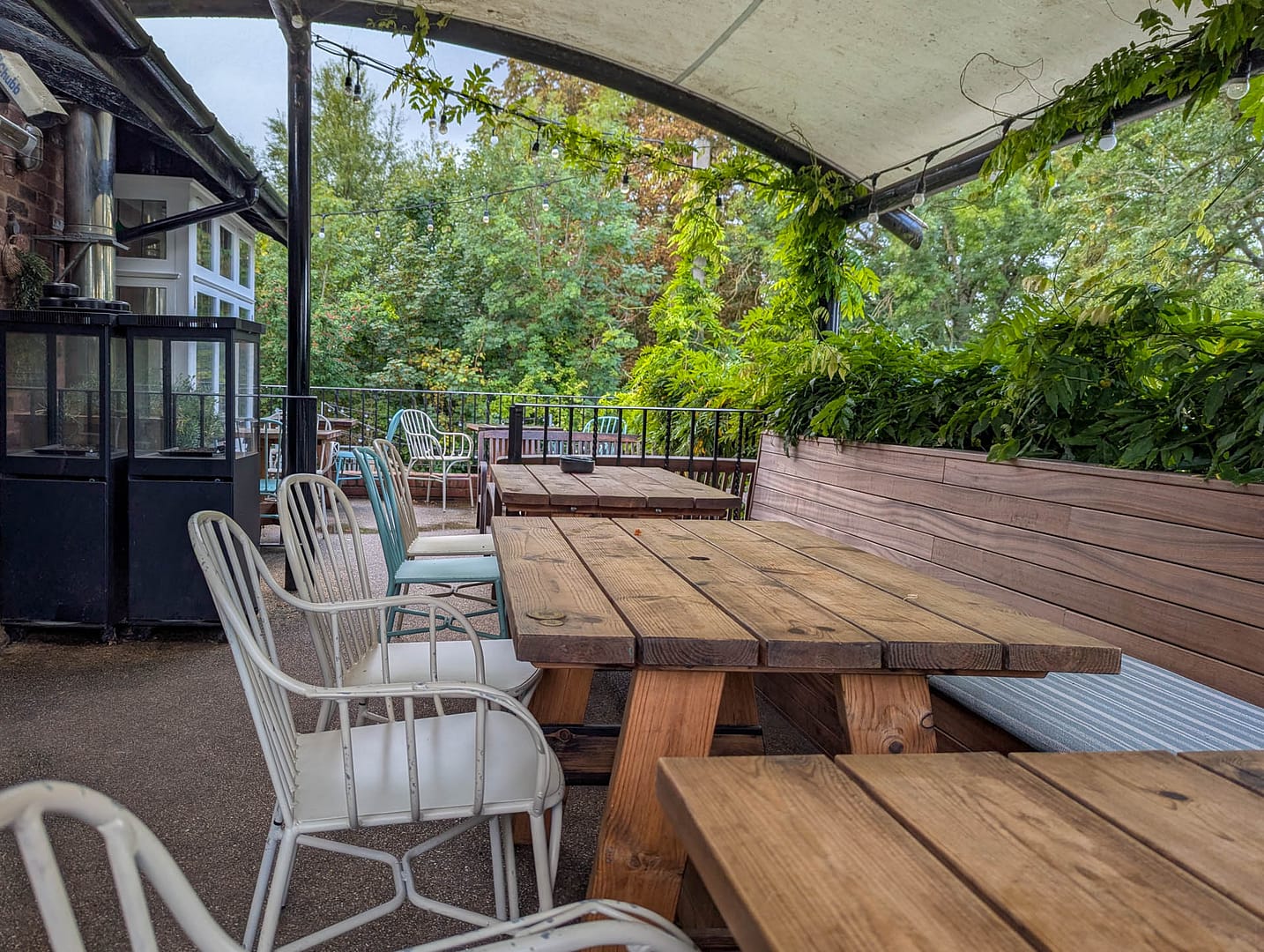 pub terrace