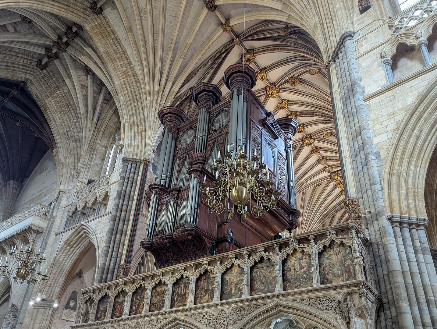 pipe organ