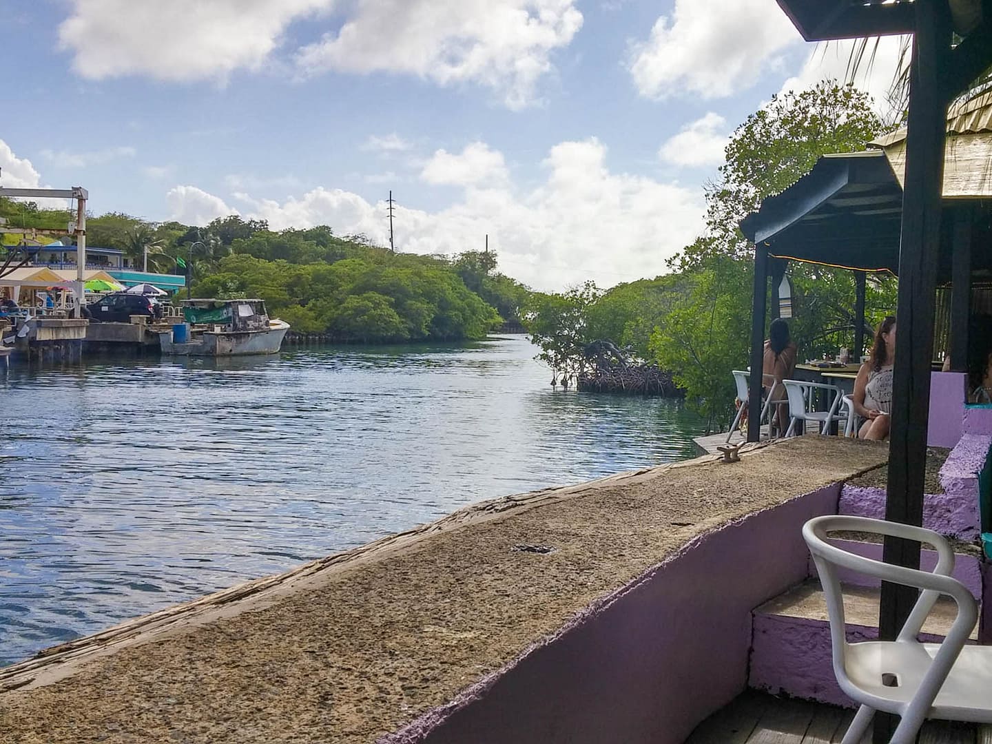 canal side dining