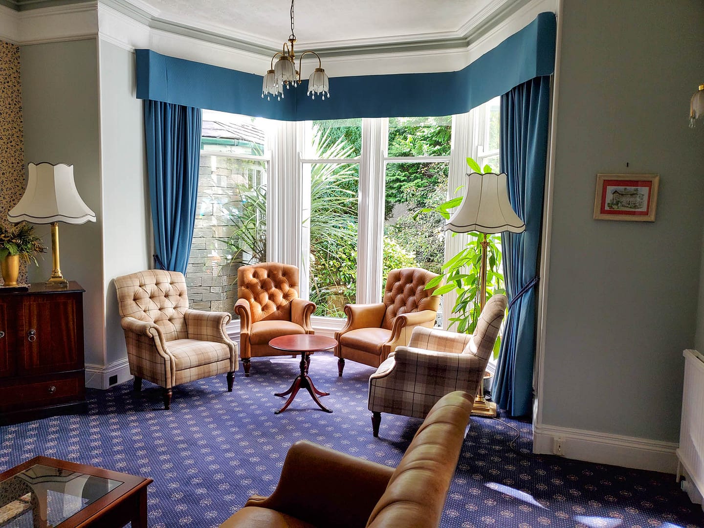 B&B lounge