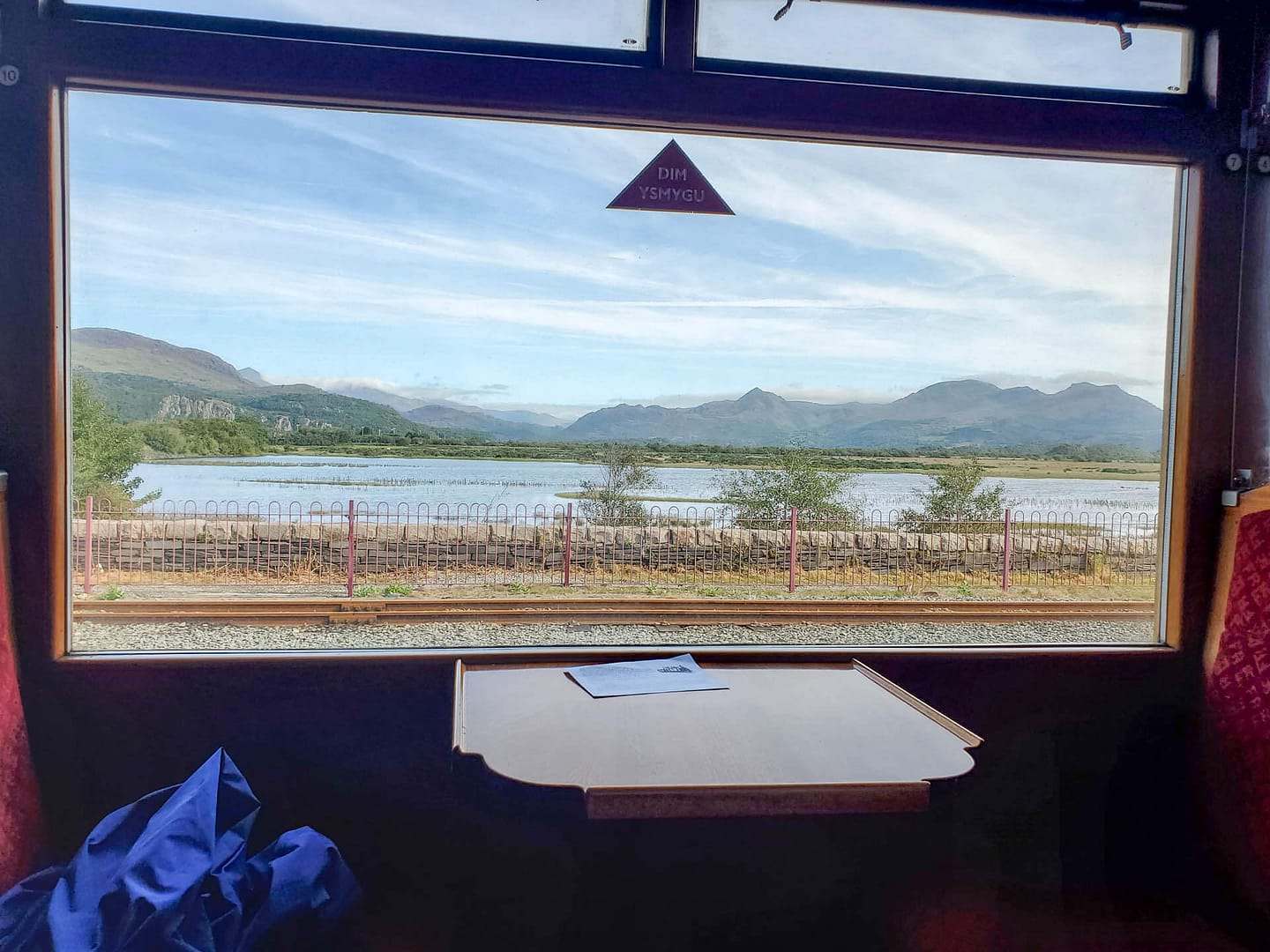 BlaenauFfestiniog-01 view from train window