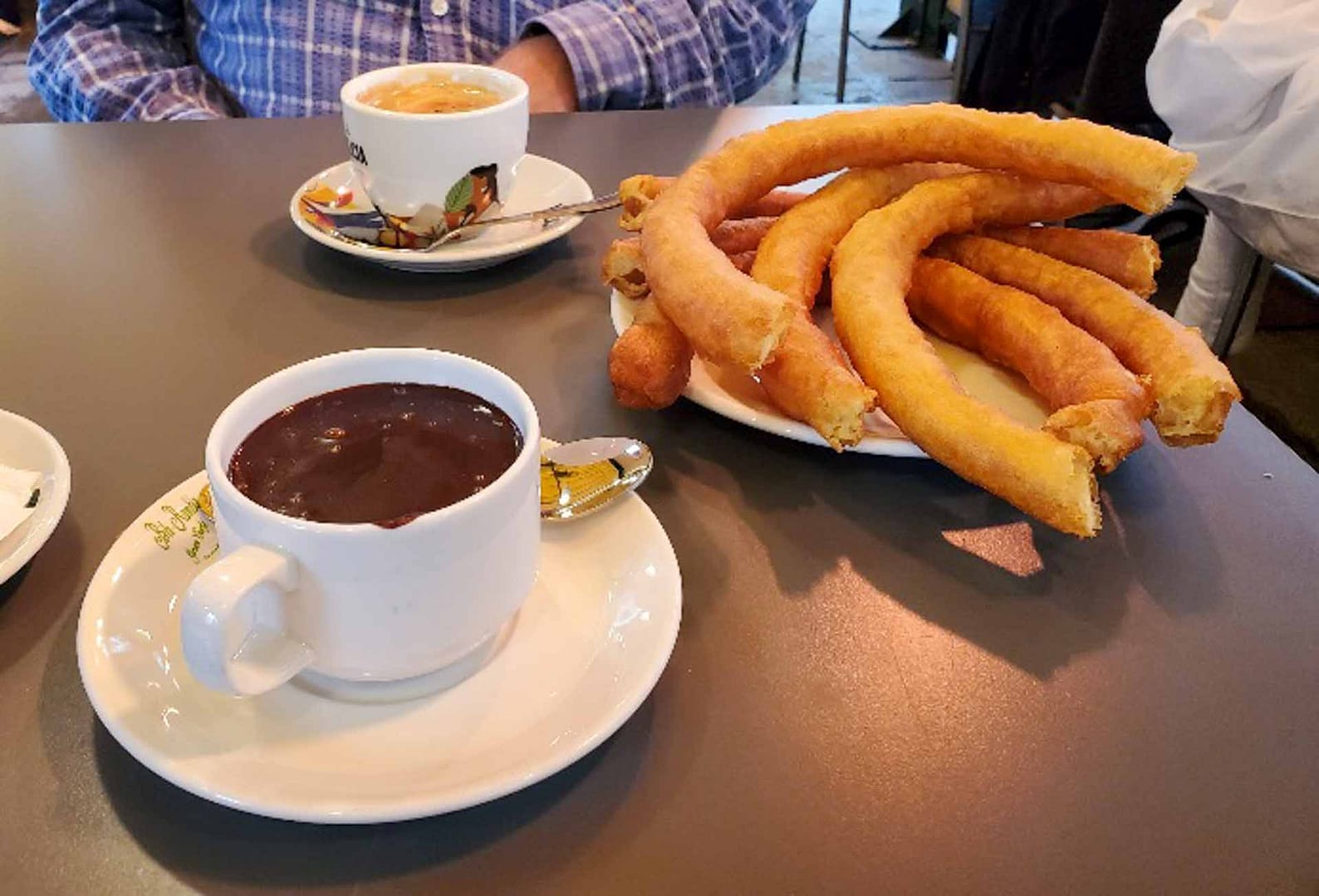 churros and chocolate