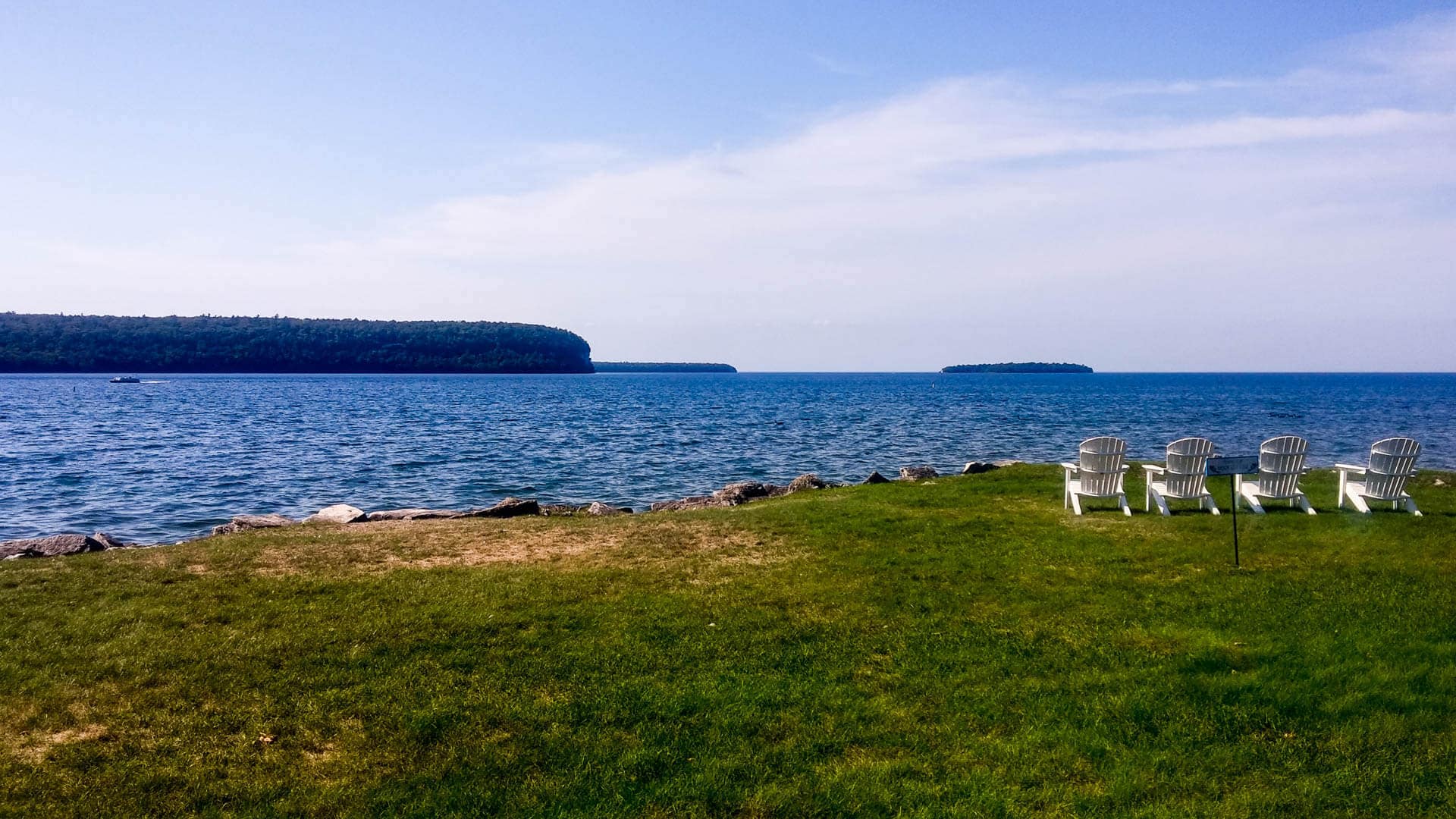 Green Bay shore with chairs