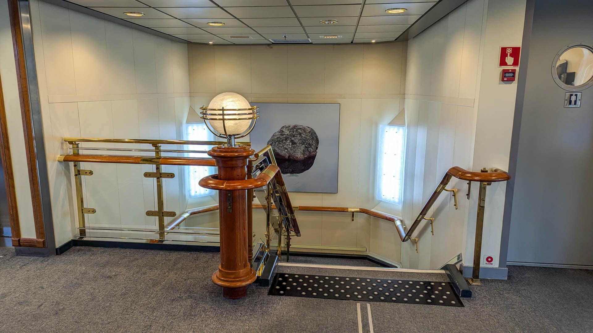 ship decor