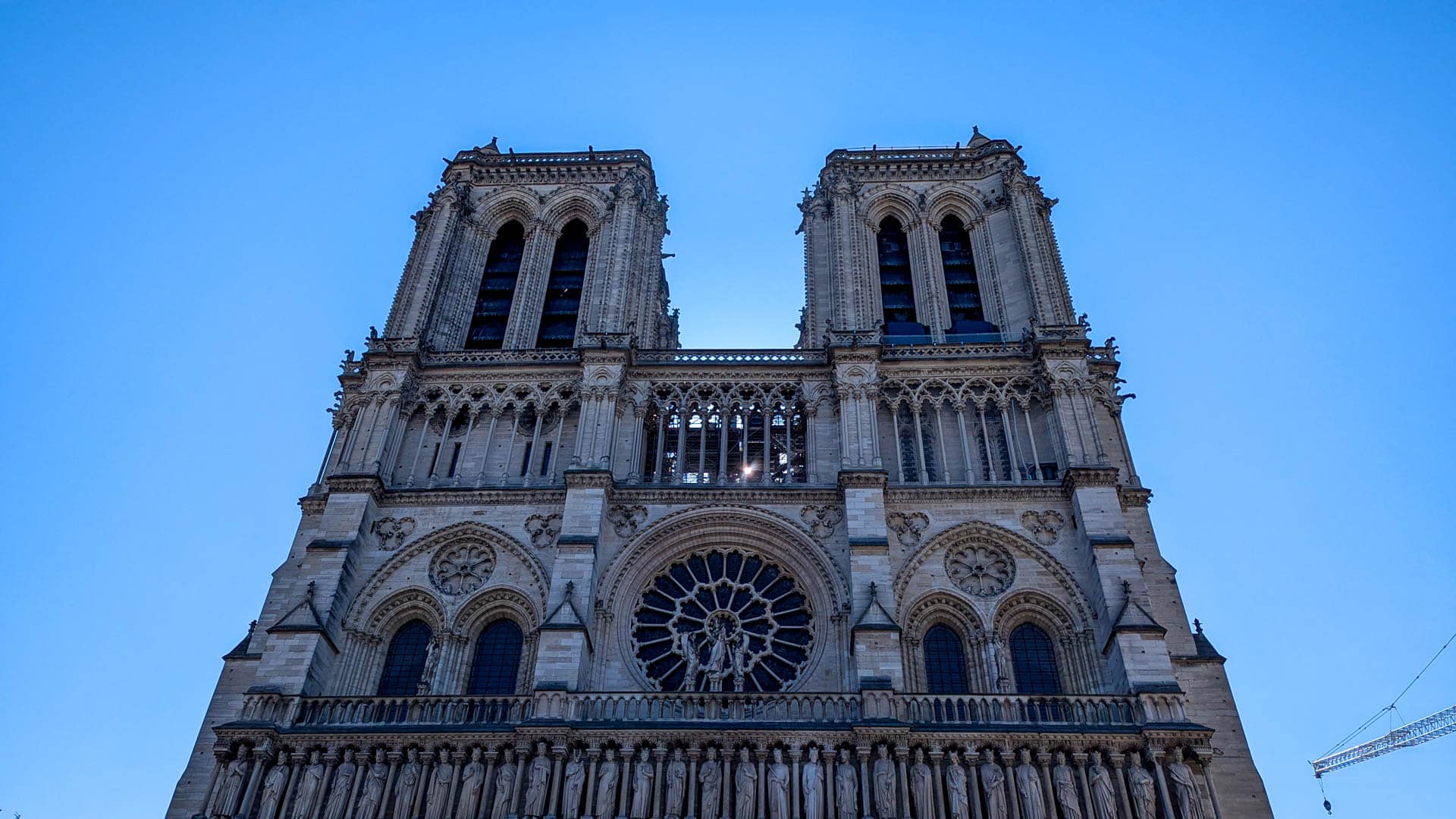 front facade of Notre Dame