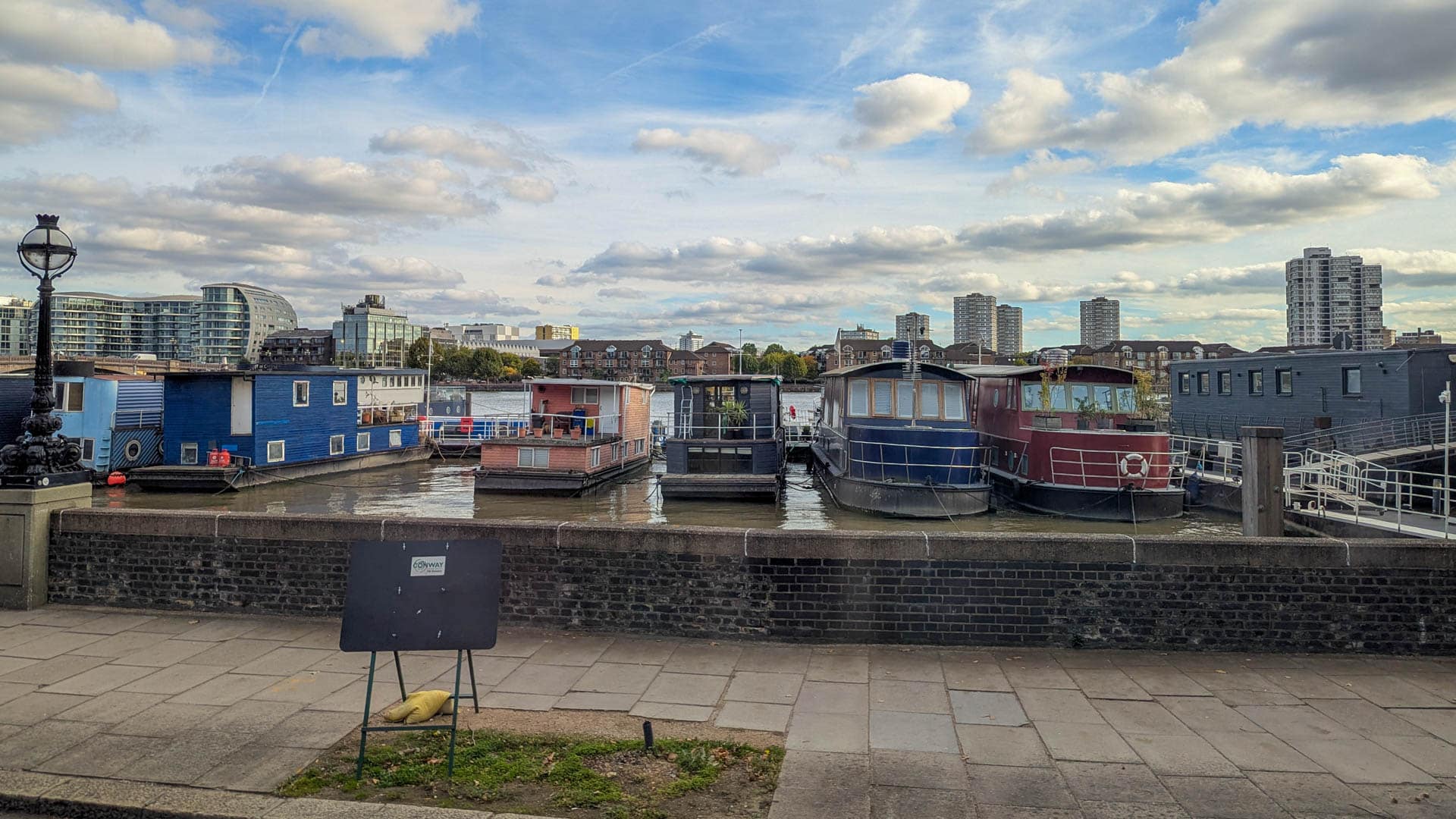 houseboats on the Thames