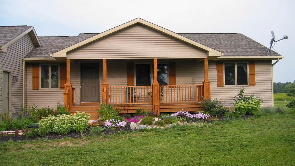 finished porch with larger plants