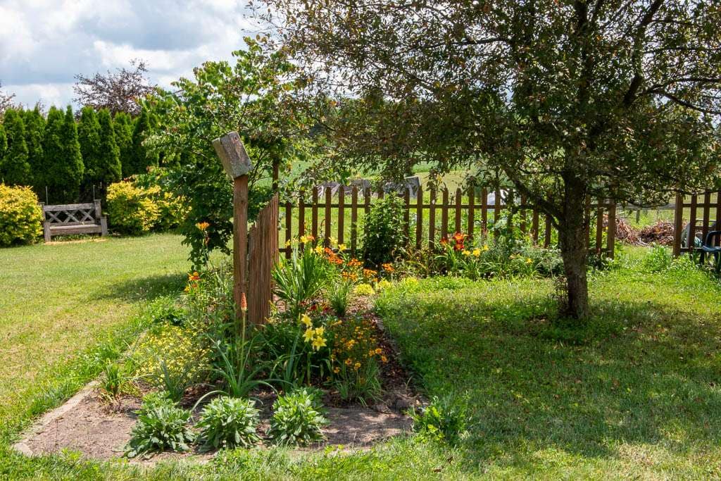 Perennial-13 fence with flowers