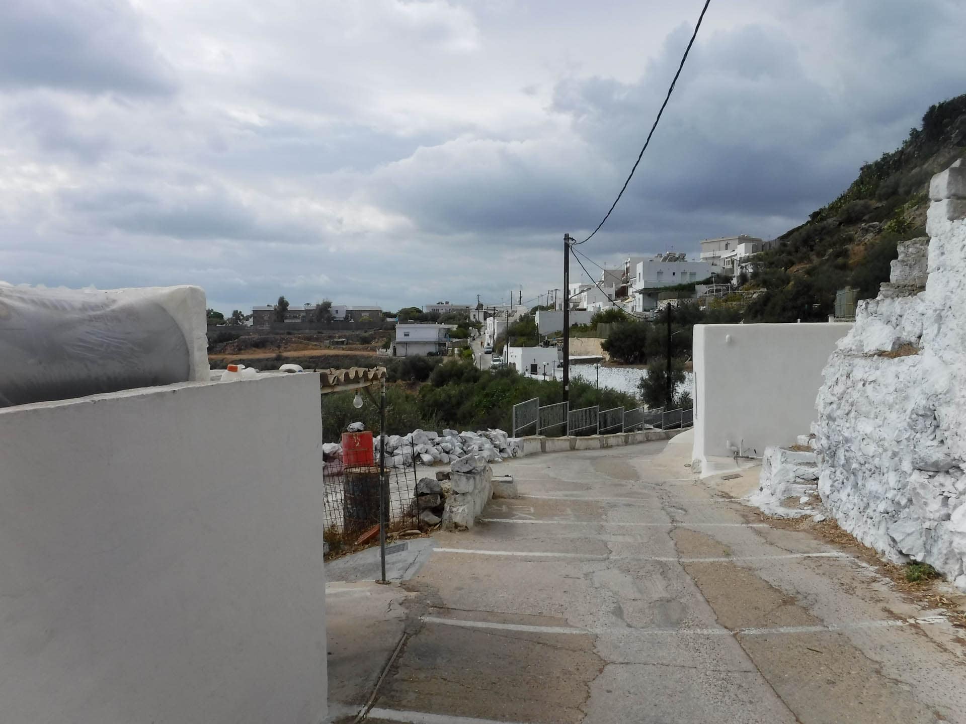 walk from Plakes to Plaka