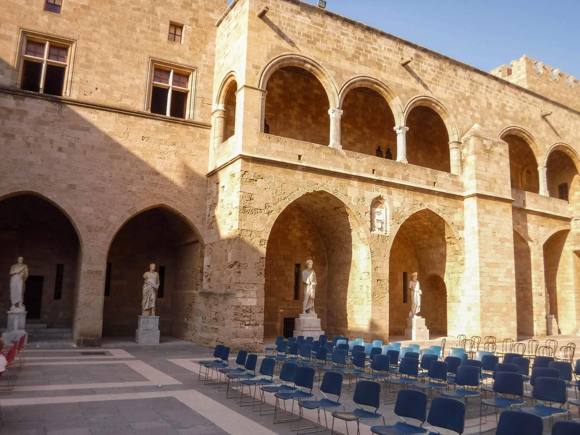 palace courtyard