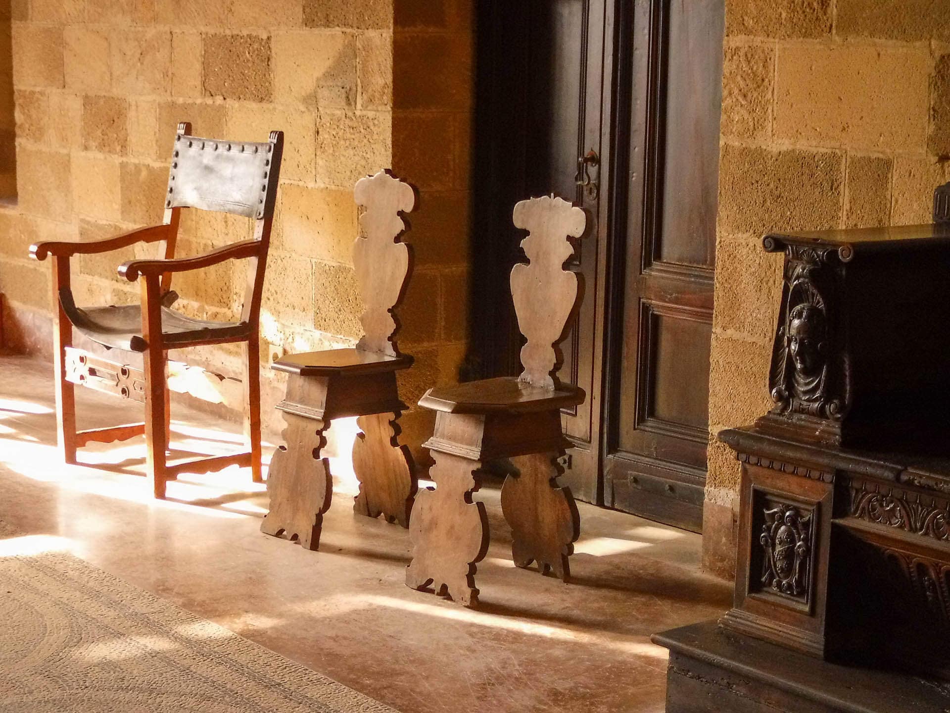 palace seating