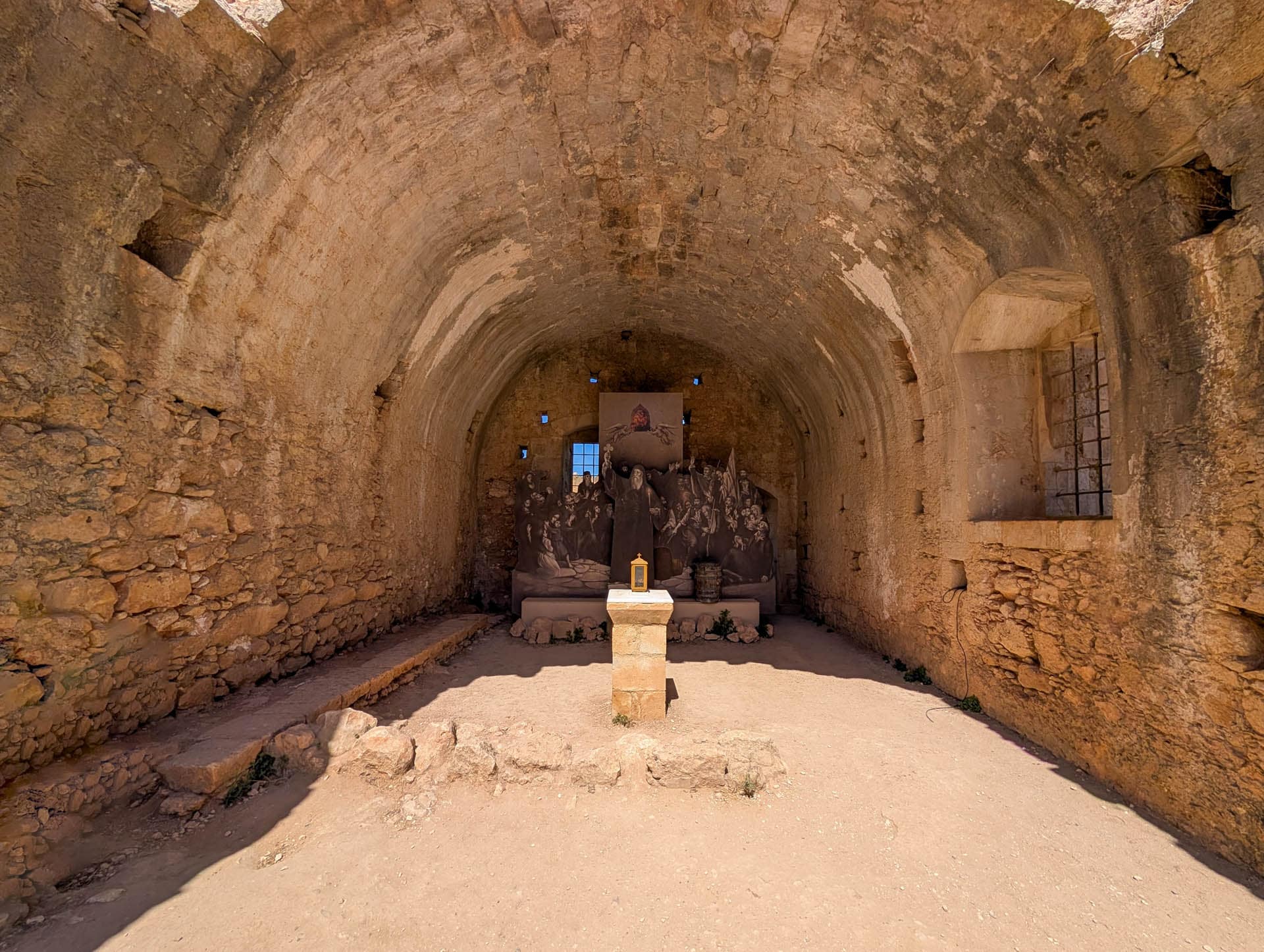 close up of end of chamber