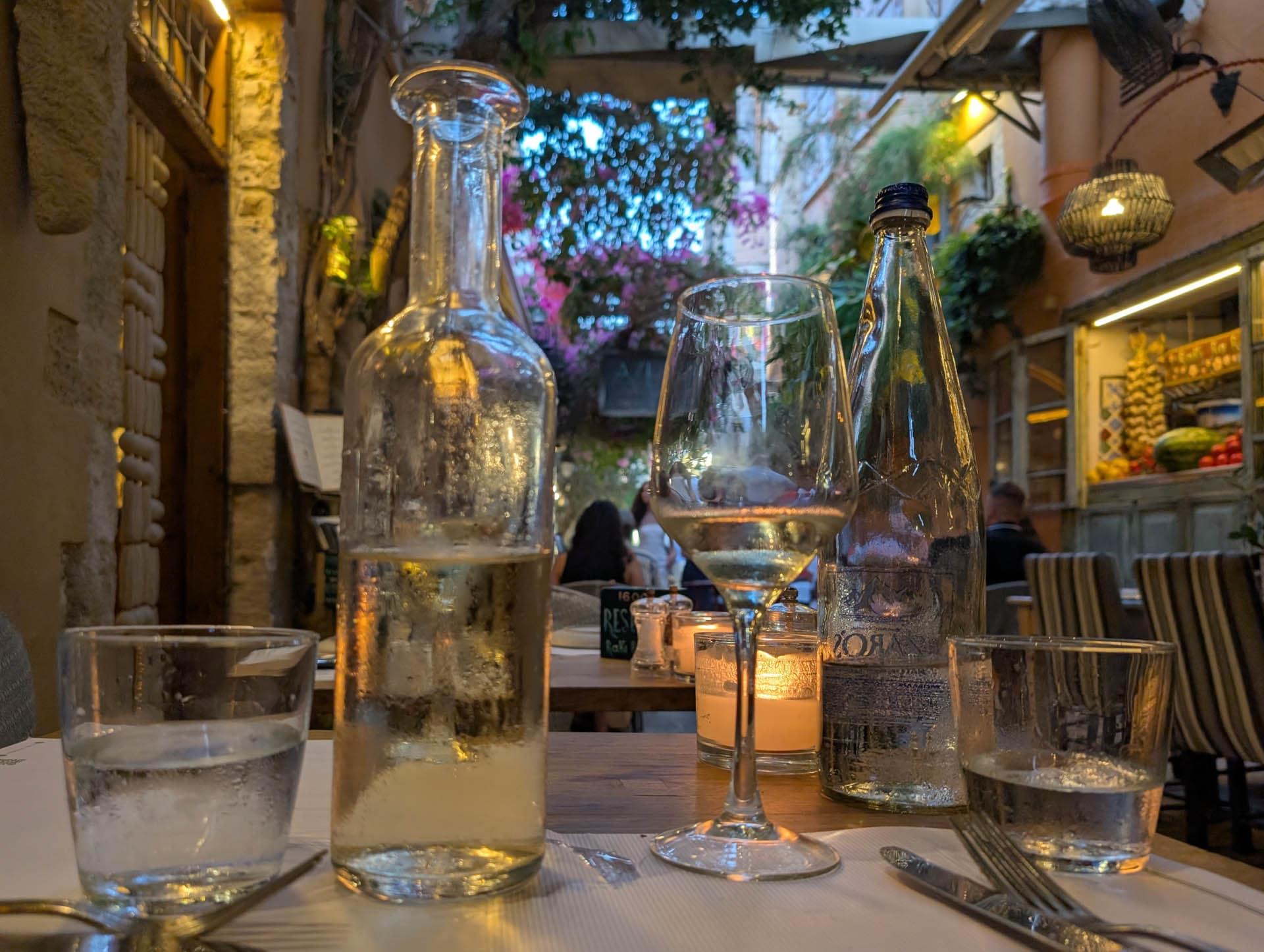 restaurant in an alley